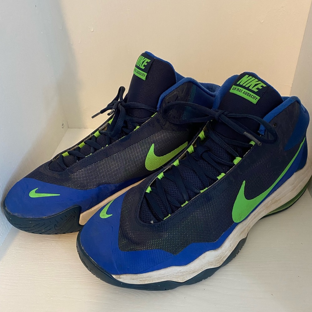 Nike Air Max Audacity basketball shoes in blue & green men 10